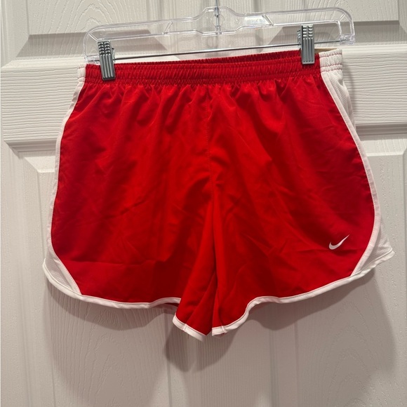 NWT Nike Girls' Dry Tempo Running Shorts Size XL. Red & white. - Picture 3 of 7
